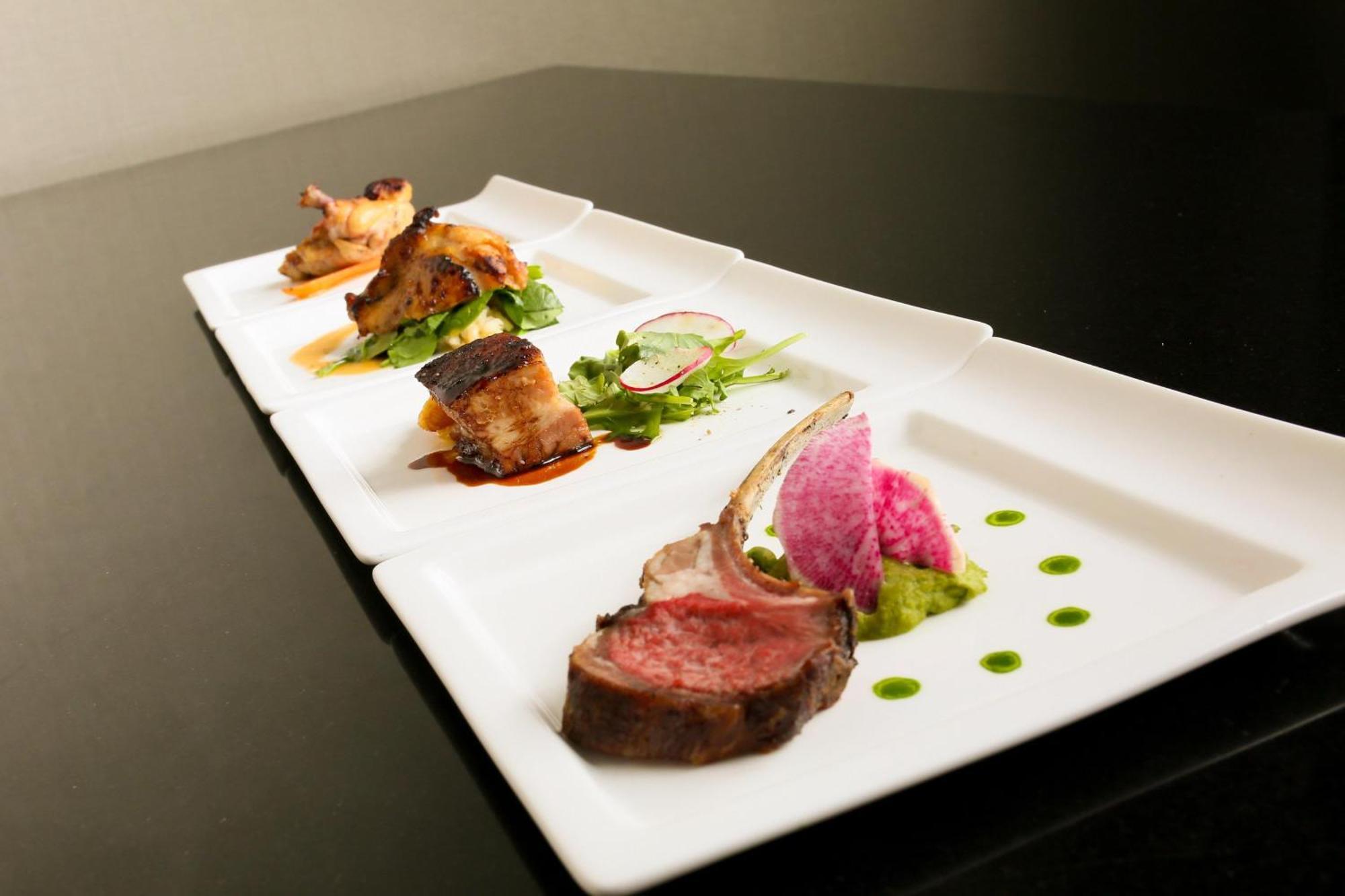 Hyatt Centric Magnificent Mile 4*