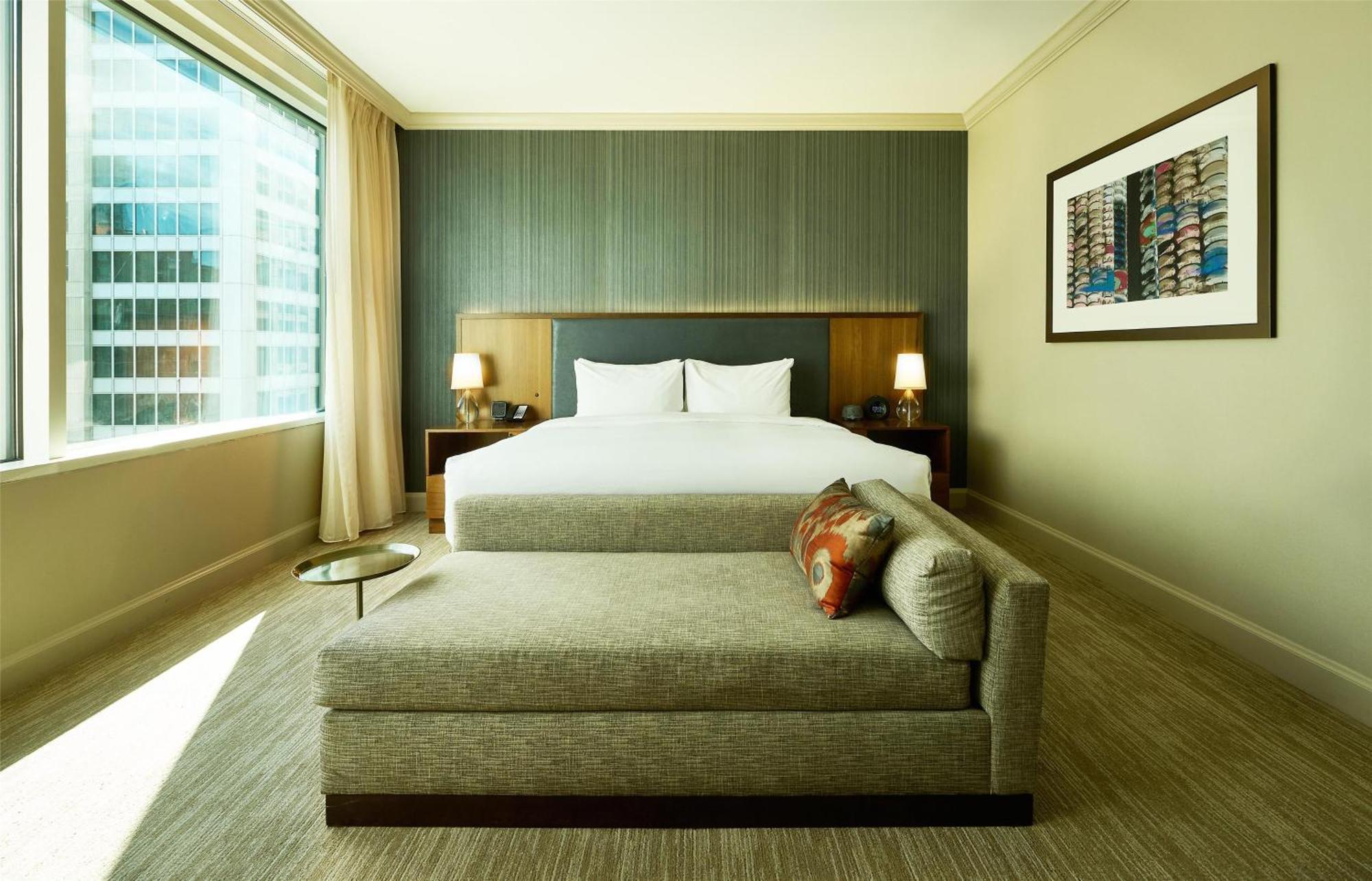 Hotel Hyatt Centric Magnificent Mile 4*